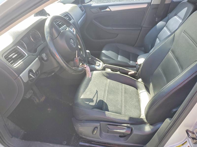 2014 Volkswagen Jetta მანქანა იყიდება აუქციონზე, vin: 3VWD17AJ7EM402467, აუქციონის ნომერი: 46439646