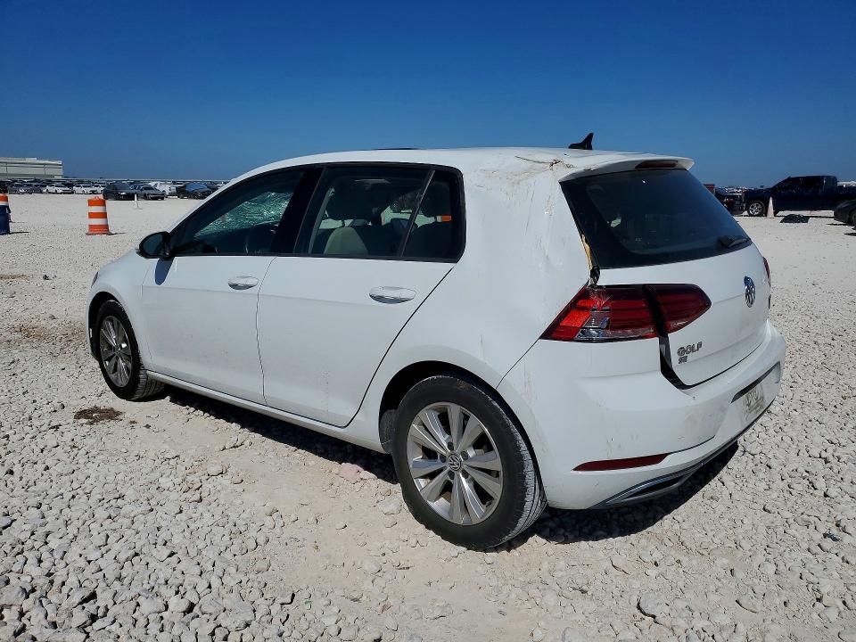 2018 Volkswagen Golf მანქანა იყიდება აუქციონზე, vin: 3VWB17AU1JM262167, აუქციონის ნომერი: 46918116