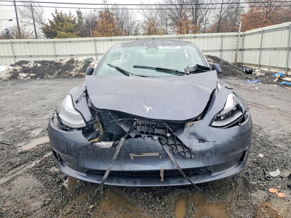 Продажа на аукционе авто 2023 Tesla Model 3, vin: 5YJ3E1EA5PF639640, номер лота: 79128465