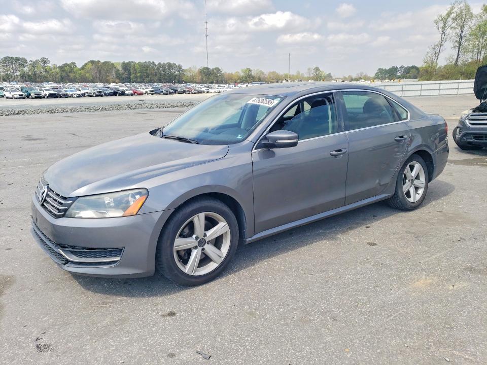 47630286 :رقم المزاد ، 1VWBN7A37DC028973 vin ، 2013 Volkswagen Passat مزاد بيع