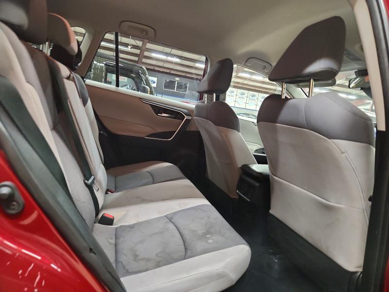 46275976 :رقم المزاد ، JTMRWRFV6MD133857 vin ، 2021 Toyota Rav4 Hybrid مزاد بيع