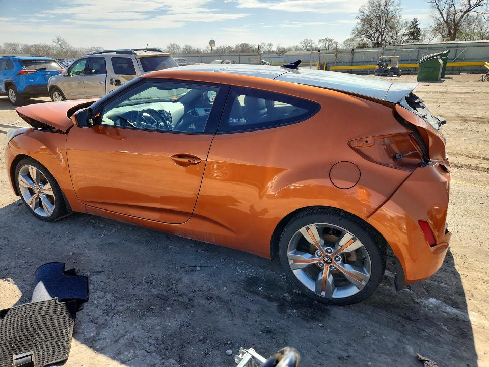 Продажа на аукционе авто 2013 Hyundai Veloster, vin: KMHTC6AD1DU095543, номер лота: 41942126