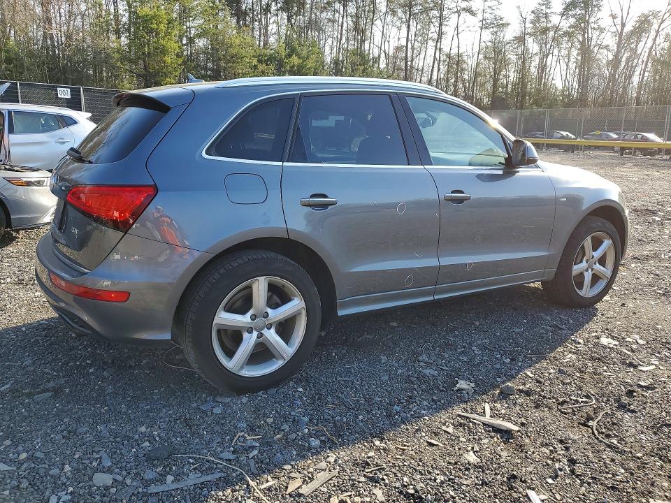 48100546 :رقم المزاد ، WA1M2AFP5HA095757 vin ، 2017 Audi Q5 مزاد بيع