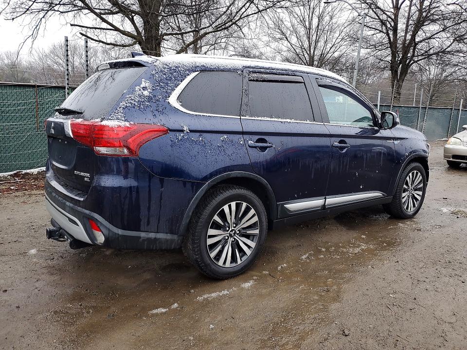 Продаж на аукціоні авто 2019 Mitsubishi Outlander, vin: JA4AZ3A36KZ005958, номер лоту: 79713765