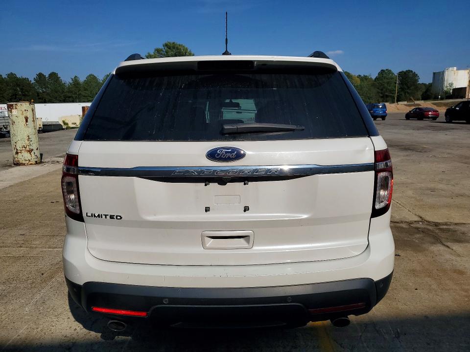 47797046 :رقم المزاد ، 1FMHK7F8XBGA18627 vin ، 2011 Ford Explorer مزاد بيع