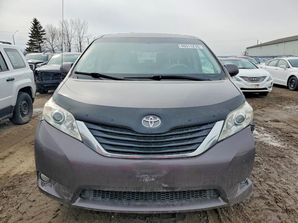 Продажа на аукционе авто 2013 Toyota Sienna, vin: 5TDYK3DC7DS354863, номер лота: 46511216