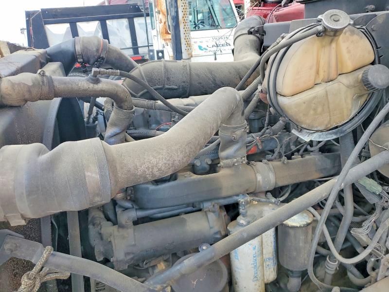 Продаж на аукціоні авто 2000 Mack 600, vin: 1M2P267C2YM051026, номер лоту: 47703616