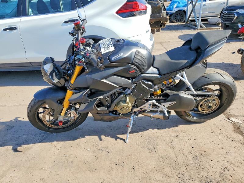 Aukcja sprzedaży 2022 Ducati Streetfighter, vin: ZDMFAKNWXNB007022, numer aukcji: 47983656
