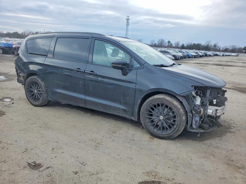 79102875 :رقم المزاد ، 2C4RC1GG3KR703883 vin ، 2019 Chrysler Pacifica مزاد بيع