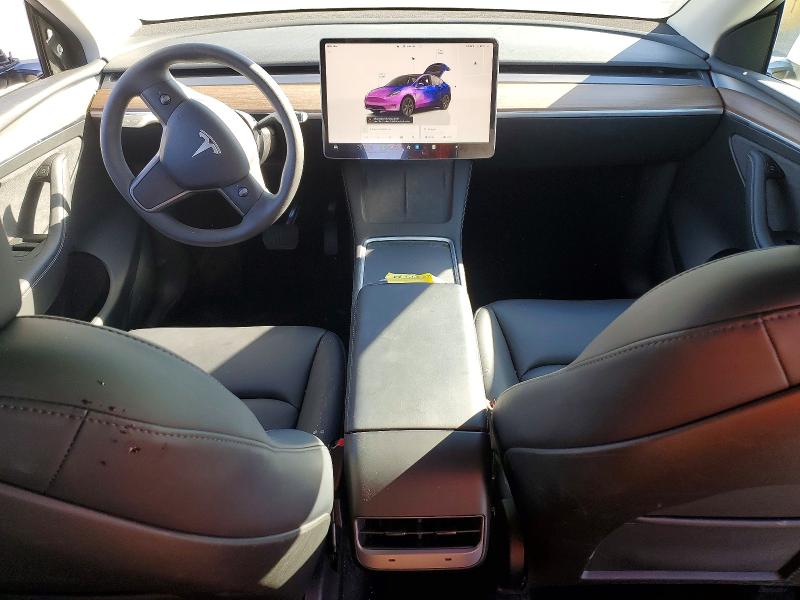 2024 Tesla Model Y მანქანა იყიდება აუქციონზე, vin: 7SAYGDEDXRF201522, აუქციონის ნომერი: 79655015