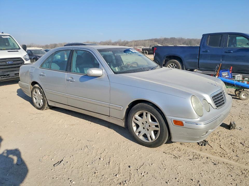 Продажа на аукционе авто 2000 Mercedes-benz E, vin: WDBJF65JXYB149733, номер лота: 46636916
