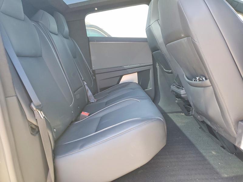 46617186 :رقم المزاد ، 7G2CEHED5RA050362 vin ، 2024 Tesla Cybertruck مزاد بيع