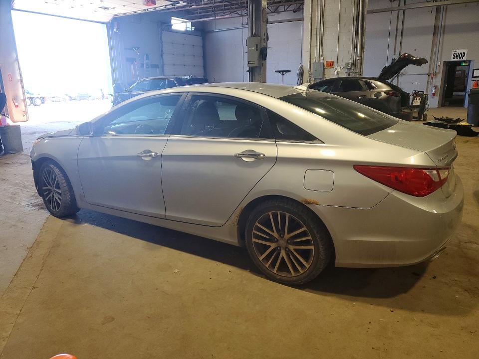 46494836 :رقم المزاد ، 5NPEC4AB5BH187889 vin ، 2011 Hyundai Sonata مزاد بيع