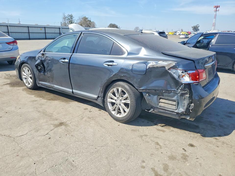 45999386 :رقم المزاد ، JTHBK1EG3B2468566 vin ، 2011 Lexus Es 350 مزاد بيع