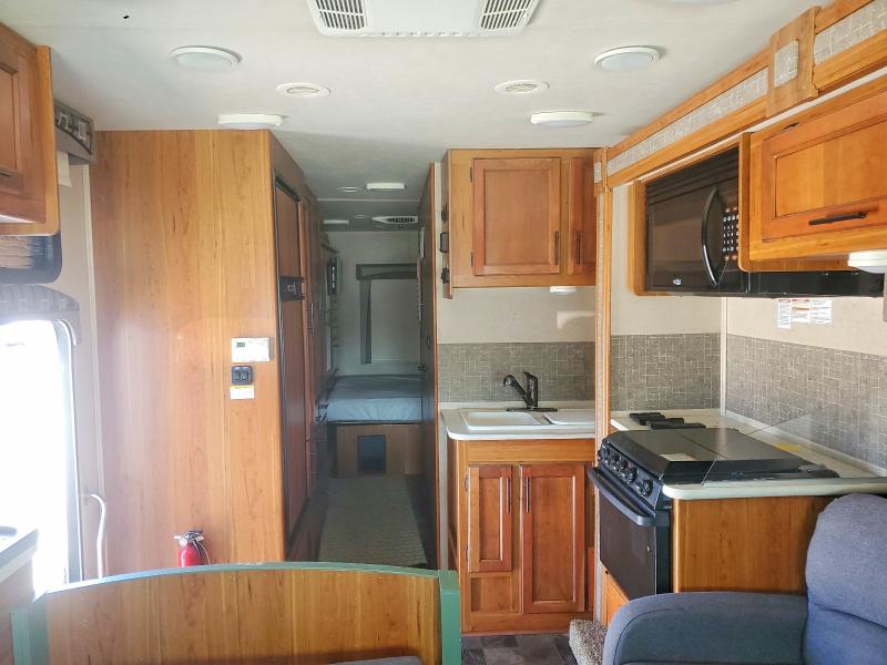46255386 :رقم المزاد ، 1F65F5DY6F0A10321 vin ، 2015 Jay Recreational Vehicle (rv) مزاد بيع