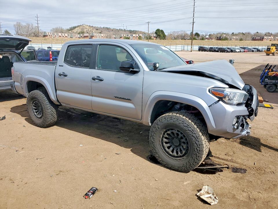 41649256 :رقم المزاد ، 3TMGZ5AN4HM071609 vin ، 2017 Toyota Tacoma مزاد بيع
