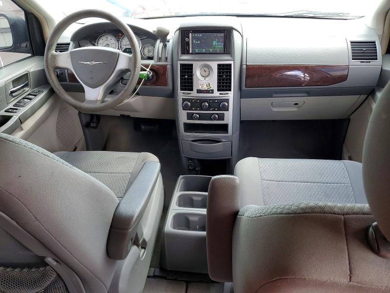Продажа на аукционе авто 2010 Chrysler Town & Country, vin: 2A4RR4DE1AR166135, номер лота: 45644066