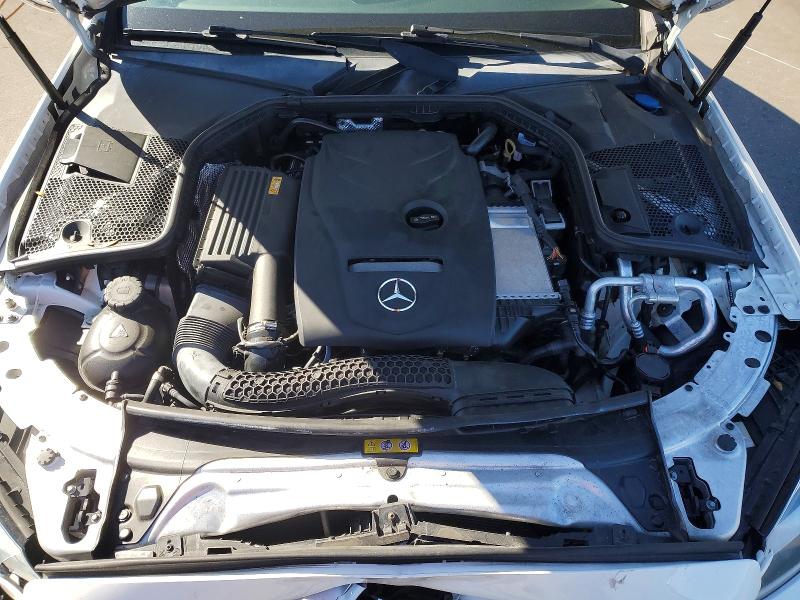 46401496 :رقم المزاد ، 55SWF4JB0HU224946 vin ، 2017 Mercedes-benz C مزاد بيع