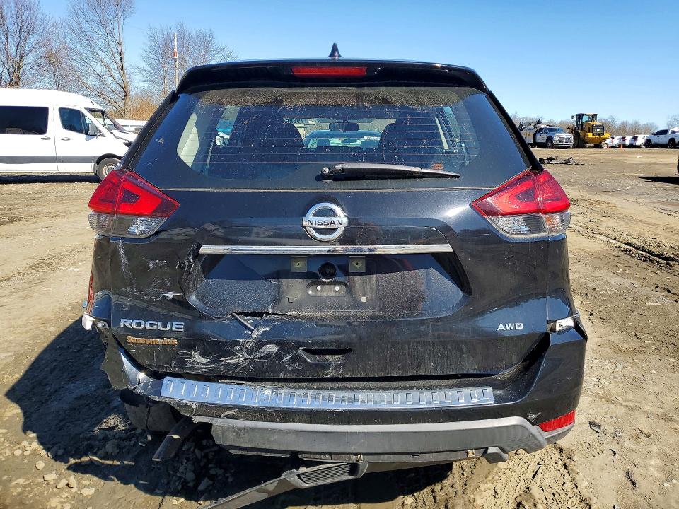 79685665 :رقم المزاد ، KNMAT2MV5HP615630 vin ، 2017 Nissan Rogue مزاد بيع