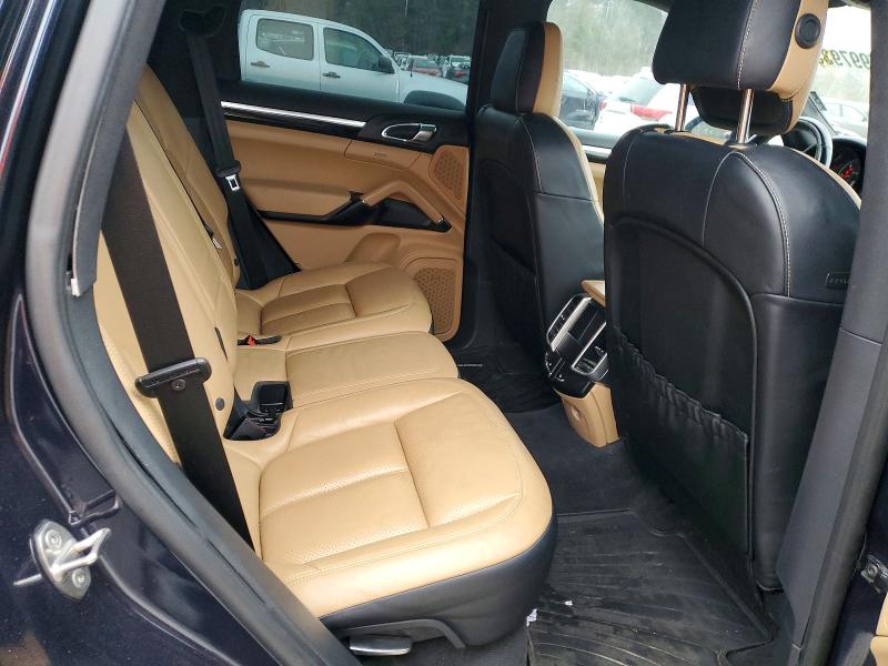 79979335 :رقم المزاد ، WP1AF2A28GLA40297 vin ، 2016 Porsche Cayenne مزاد بيع