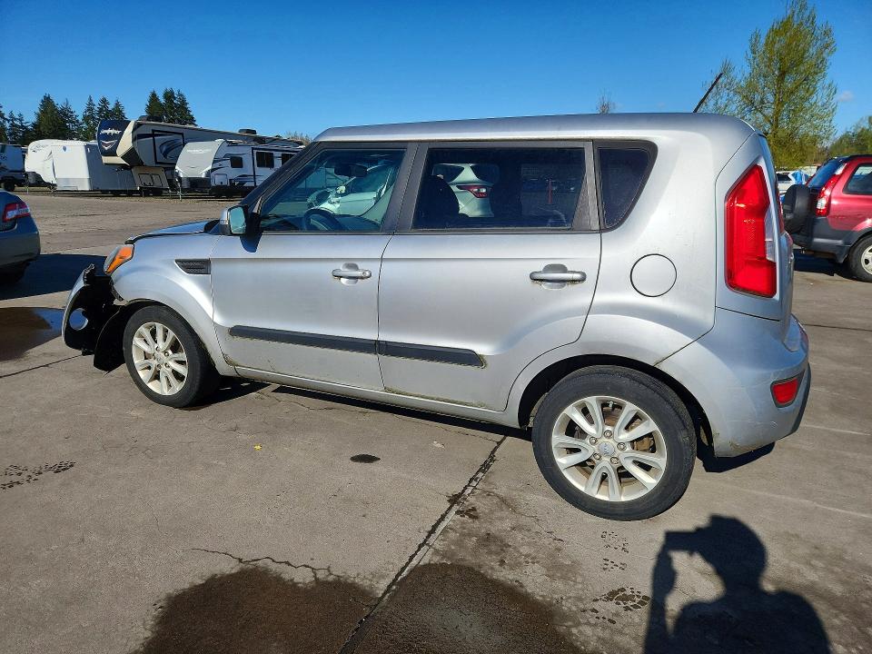 47594066 :رقم المزاد ، KNDJT2A69C7384589 vin ، 2012 Kia Soul مزاد بيع