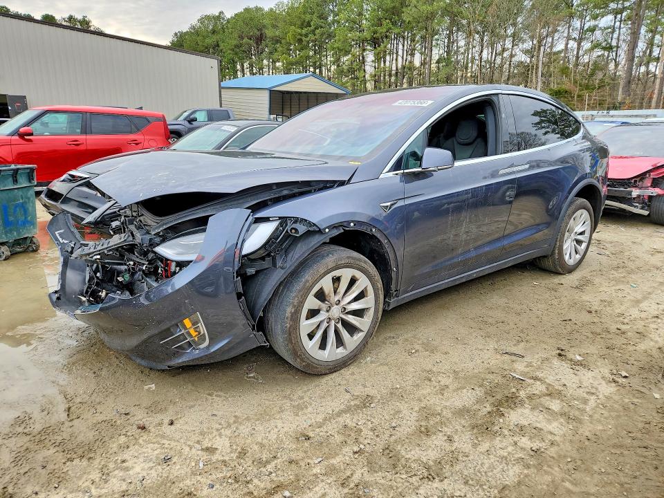 Aukcja sprzedaży 2018 Tesla Model X, vin: 5YJXCBE27JF137841, numer aukcji: 42075366