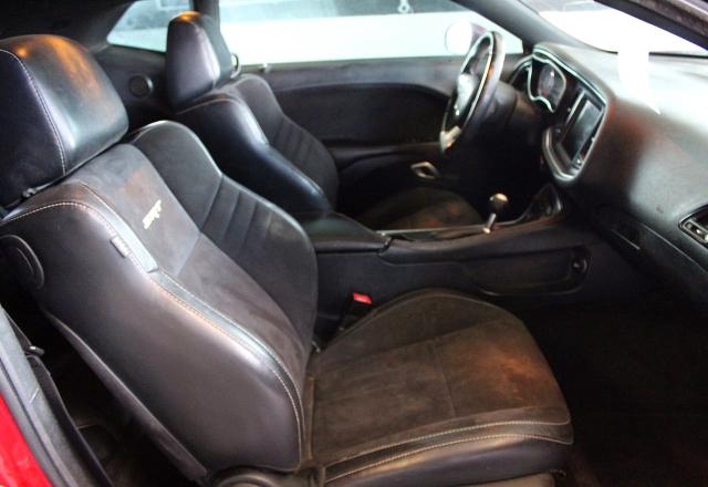 47116076 :رقم المزاد ، 2C3CDZDJ4FH869217 vin ، 2015 Dodge Challenger مزاد بيع