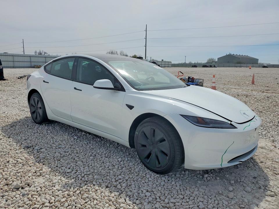 45926416 :رقم المزاد ، 5YJ3E1EA9SF989782 vin ، 2025 Tesla Model 3 مزاد بيع