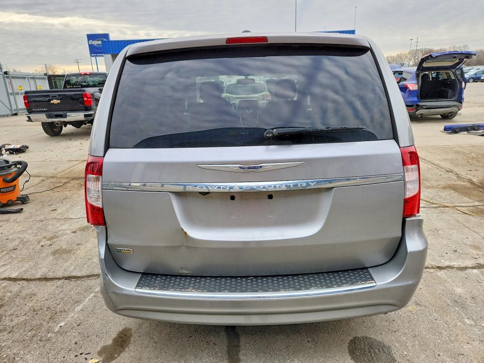 2016 Chrysler Town & Country მანქანა იყიდება აუქციონზე, vin: 2C4RC1BG8GR296013, აუქციონის ნომერი: 47298656