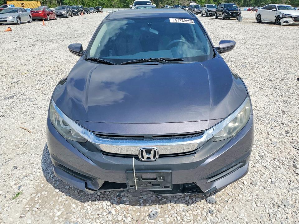 47139066 :رقم المزاد ، 2HGFC2F56JH546817 vin ، 2018 Honda Civic مزاد بيع