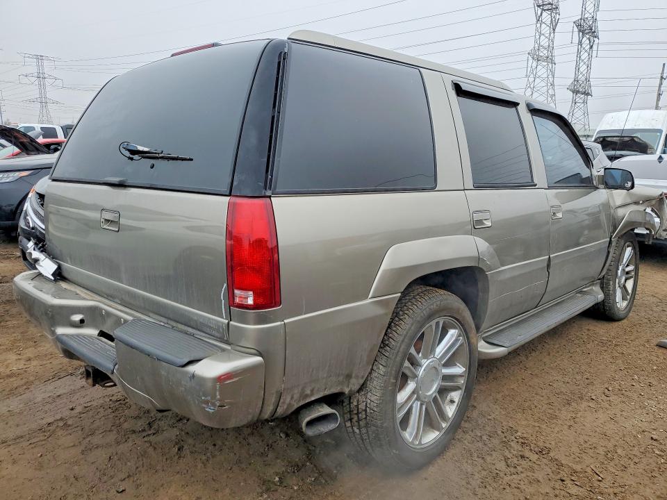 42076456 :رقم المزاد ، 1GYEK63R5YR219728 vin ، 2000 Cadillac Escalade مزاد بيع