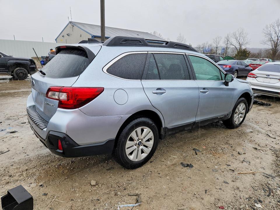 Продажа на аукционе авто 2018 Subaru Outback, vin: 4S4BSACC1J3272163, номер лота: 79035045