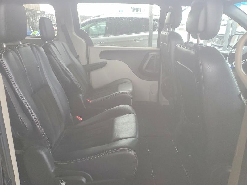 41873556 :رقم المزاد ، 2C4RDGCG9HR692418 vin ، 2017 Dodge Grand Caravan مزاد بيع