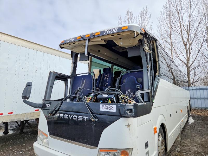 46446386 :رقم المزاد ، 2PCH33494GC713104 vin ، 2016 Prevost Bus مزاد بيع