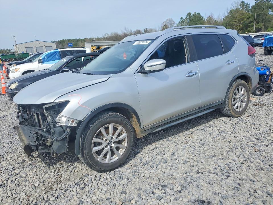 46609536 :رقم المزاد ، KNMAT2MT8JP570400 vin ، 2018 Nissan Rogue مزاد بيع