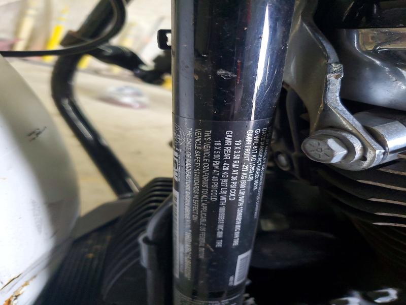 2018 Harley-davidson Flhxs მანქანა იყიდება აუქციონზე, vin: 1HD1KRC16JB682250, აუქციონის ნომერი: 45506186