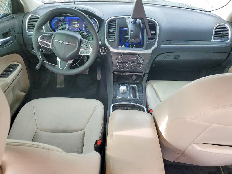 46544706 :رقم المزاد ، 2C3CCARG9NH193881 vin ، 2022 Chrysler 300 مزاد بيع