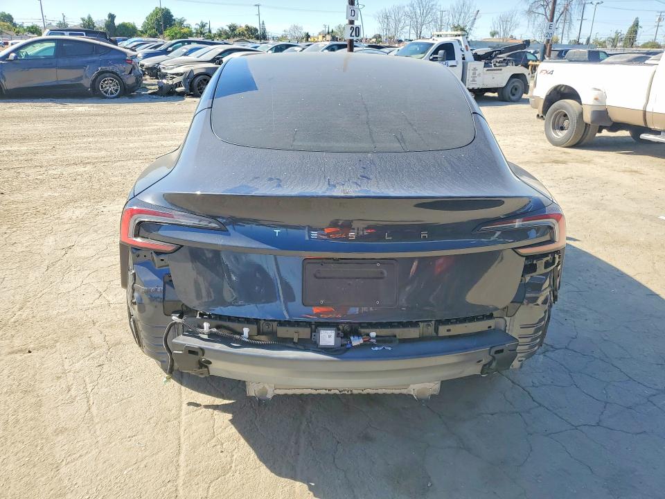 2025 Tesla Model 3 მანქანა იყიდება აუქციონზე, vin: 5YJ3E1EA8SF924762, აუქციონის ნომერი: 79669915