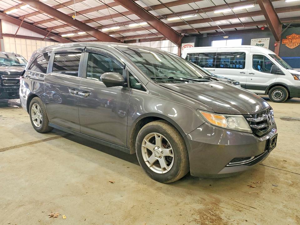 46928416 :رقم المزاد ، 5FNRL5H31GB083511 vin ، 2016 Honda Odyssey مزاد بيع