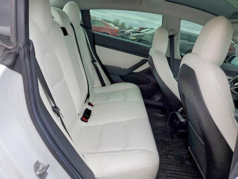 47730396 :رقم المزاد ، 5YJ3E1EB7KF406845 vin ، 2019 Tesla Model 3 مزاد بيع