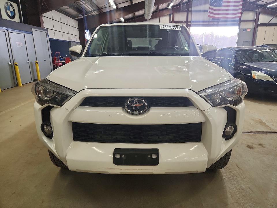 Продажа на аукционе авто 2016 Toyota 4runner, vin: JTEBU5JR4G5388396, номер лота: 48226366