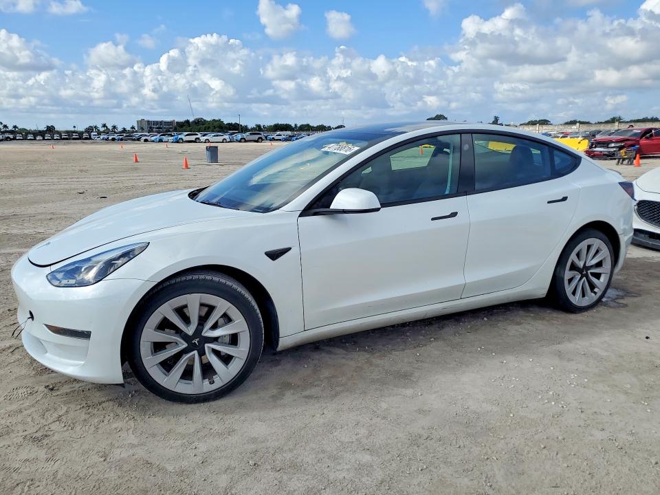 Продажа на аукционе авто 2023 Tesla Model 3, vin: 5YJ3E1EA8PF553741, номер лота: 47788816