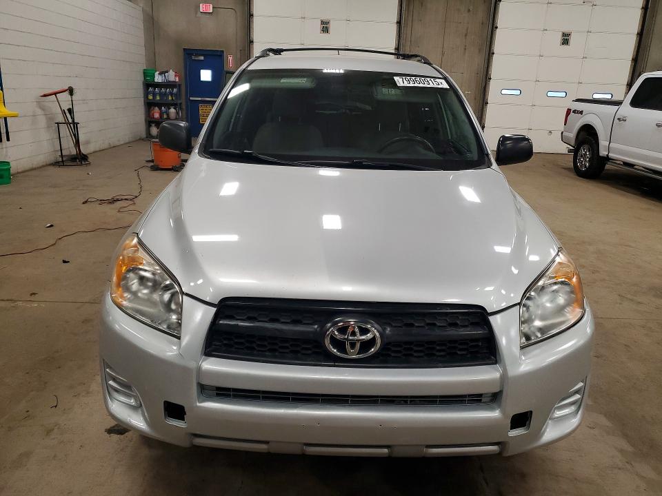 2010 Toyota Rav4 მანქანა იყიდება აუქციონზე, vin: JTMBF4DV5AD036670, აუქციონის ნომერი: 79960915