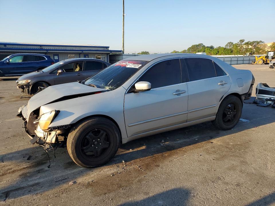 47274026 :رقم المزاد ، 1HGCM55316A079717 vin ، 2006 Honda Accord مزاد بيع