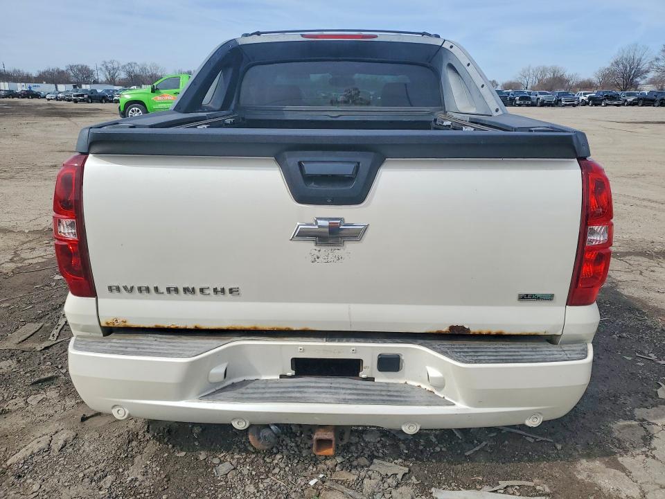 51776926 :رقم المزاد ، 3GNTKGE35BG131482 vin ، 2011 Chevrolet Avalanche مزاد بيع