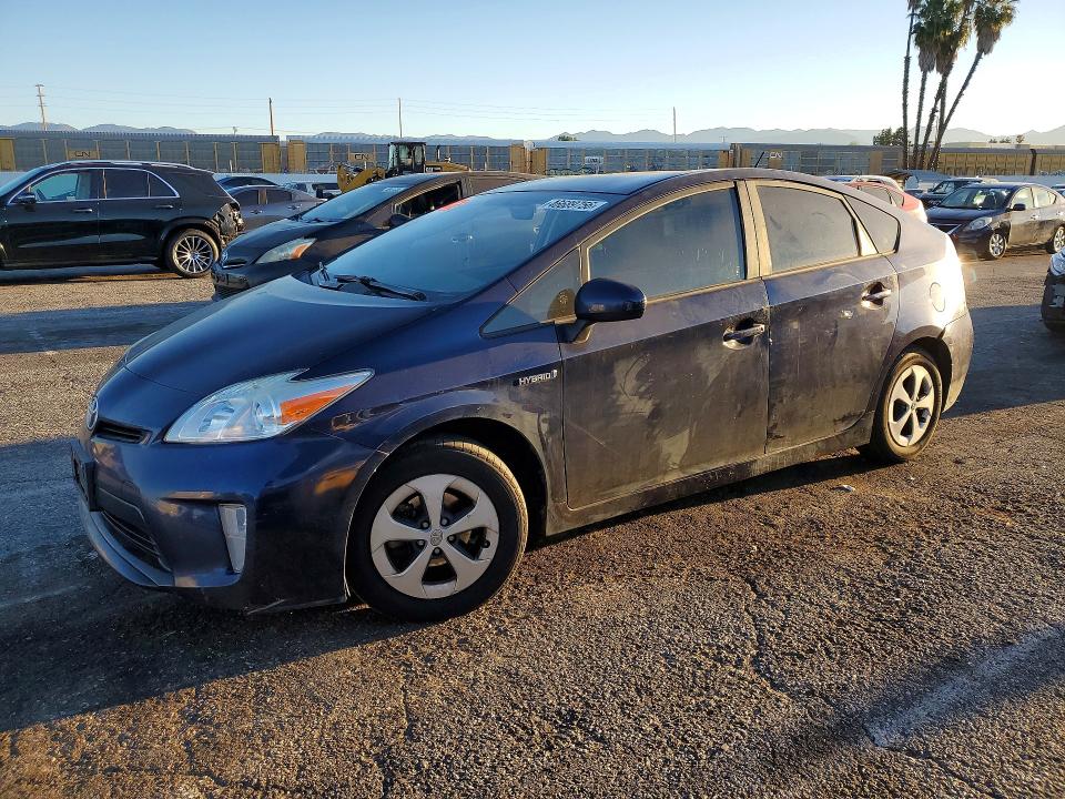46689756 :رقم المزاد ، JTDKN3DU1F0458454 vin ، 2015 Toyota Prius مزاد بيع