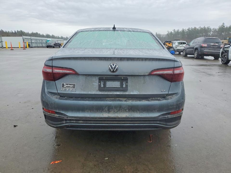 2022 Volkswagen Jetta მანქანა იყიდება აუქციონზე, vin: 3VWEM7BU6NM010844, აუქციონის ნომერი: 45670236