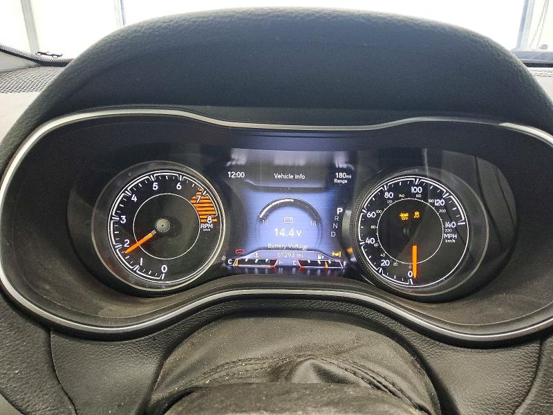 79676725 :رقم المزاد ، 1C4PJLMX8MD180203 vin ، 2021 Jeep Cherokee مزاد بيع