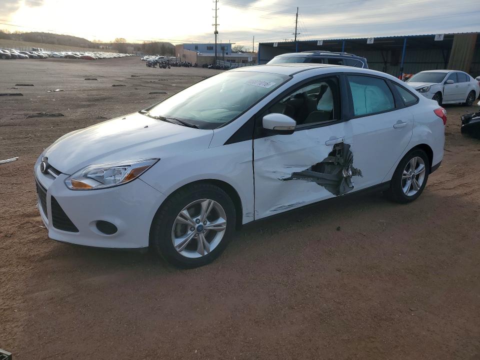 2013 Ford Focus მანქანა იყიდება აუქციონზე, vin: 1FADP3F22DL266024, აუქციონის ნომერი: 45871016