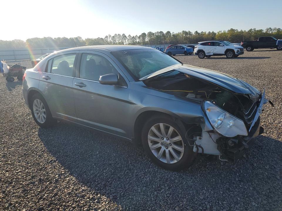 45543306 :رقم المزاد ، 1C3CC5FB8AN232171 vin ، 2010 Chrysler Sebring مزاد بيع